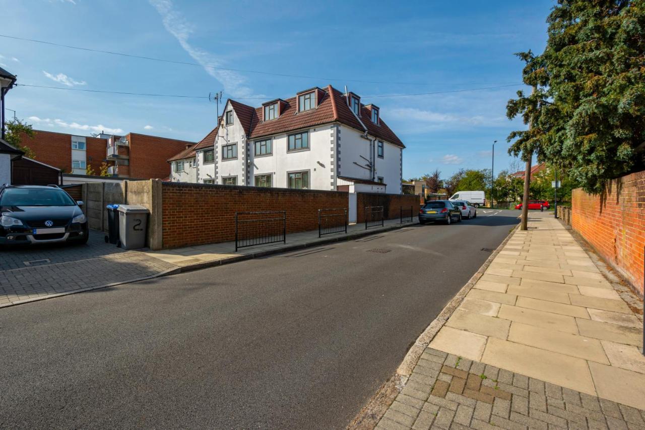 The Brent Hotel - London - Wembley Harrow Bagian luar foto