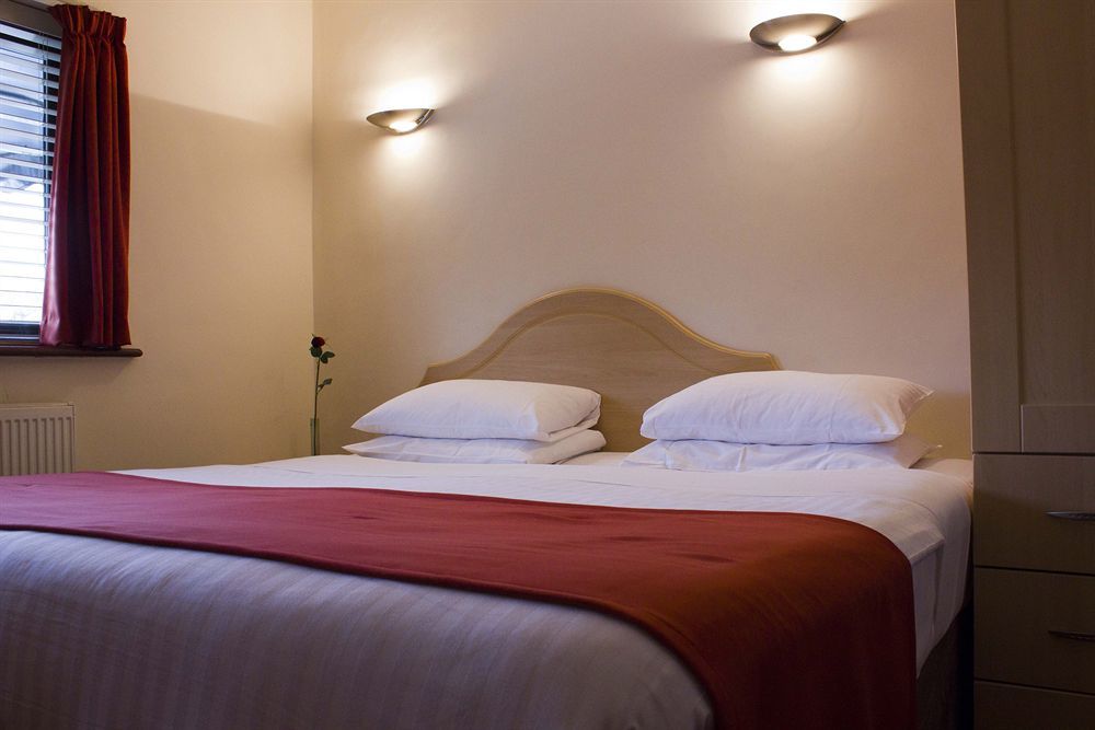 The Brent Hotel - London - Wembley Harrow Bagian luar foto